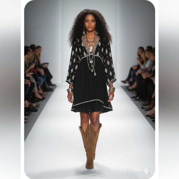 Free People Dresses & Skirts - Free People Black and White Mini Dress Or Tunic